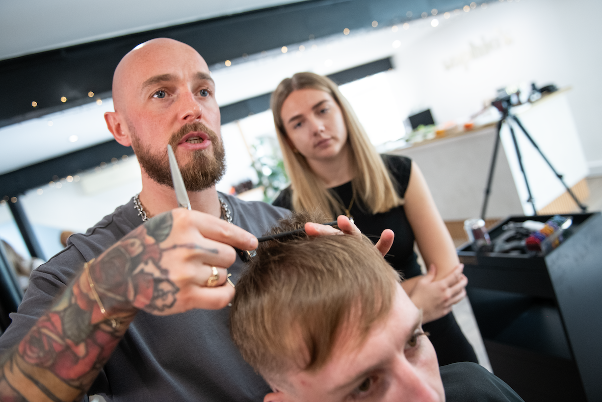 I'M NOT A BARBER: CUT